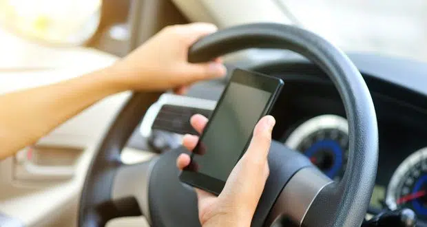 Distracted Driving in Florida Distracted Driving in Florida